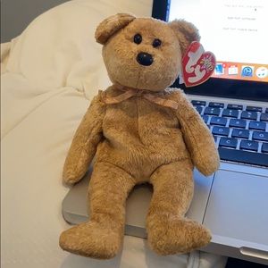 Cashew Beanie Baby (minimal wear and tear)